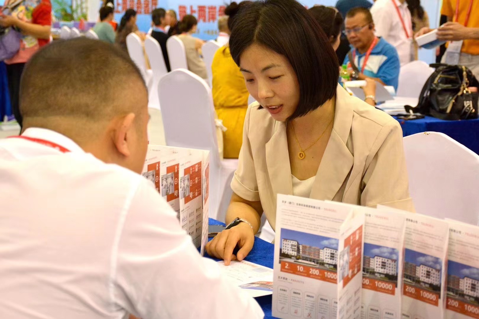 1694569837222288.jpg 54f2e3c3b8d9f05a9db2c56b1dd7d53.jpg