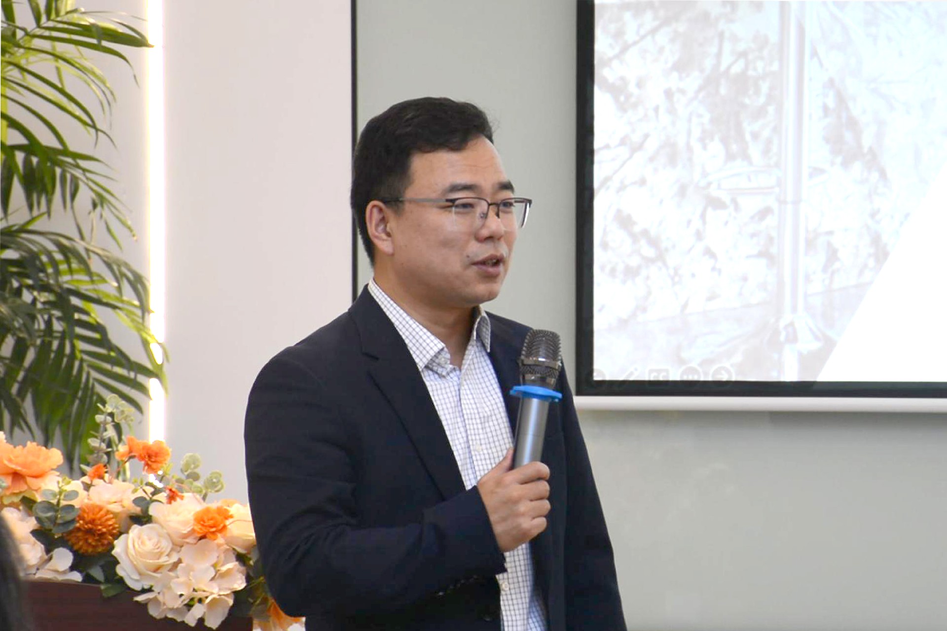 1710906541404337.jpg 5.jpg